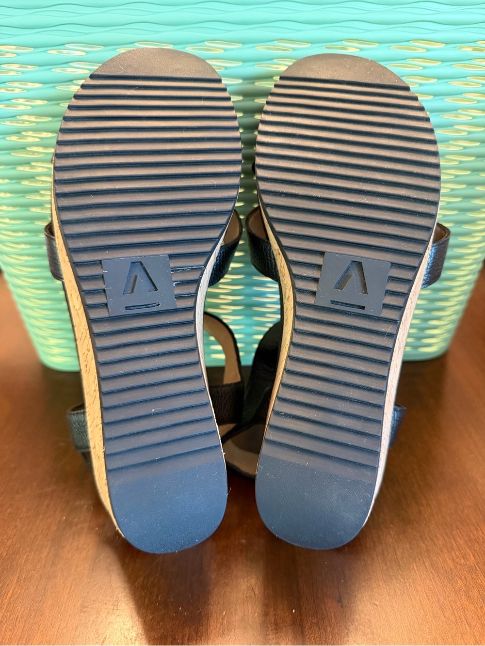 ABEO Nylah Wedge Sandals SZ 8N Color Black - Picture 9 of 10